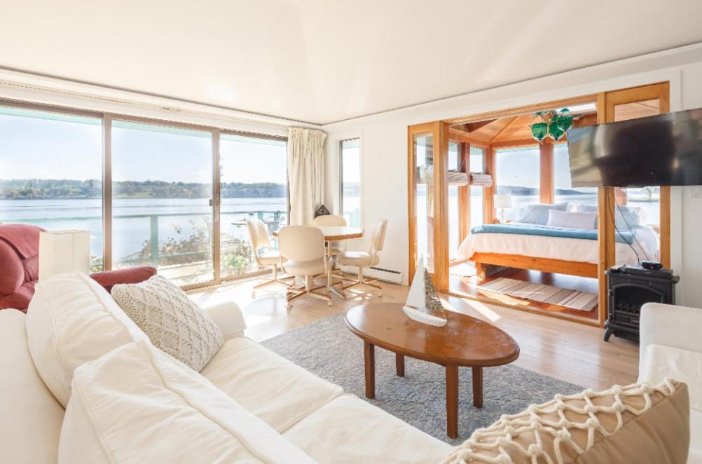 Hudson Riverfront Home Catskill Extérieur photo