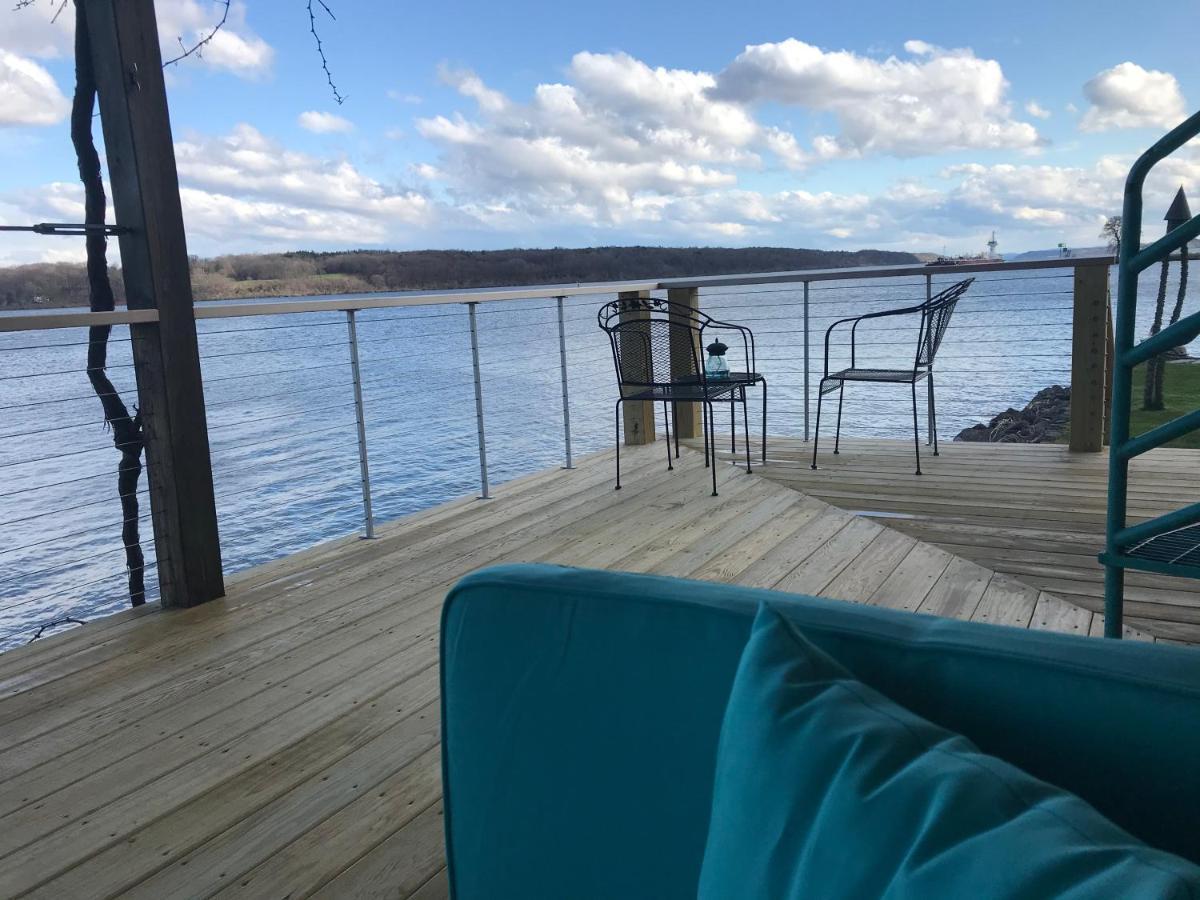 Hudson Riverfront Home Catskill Extérieur photo