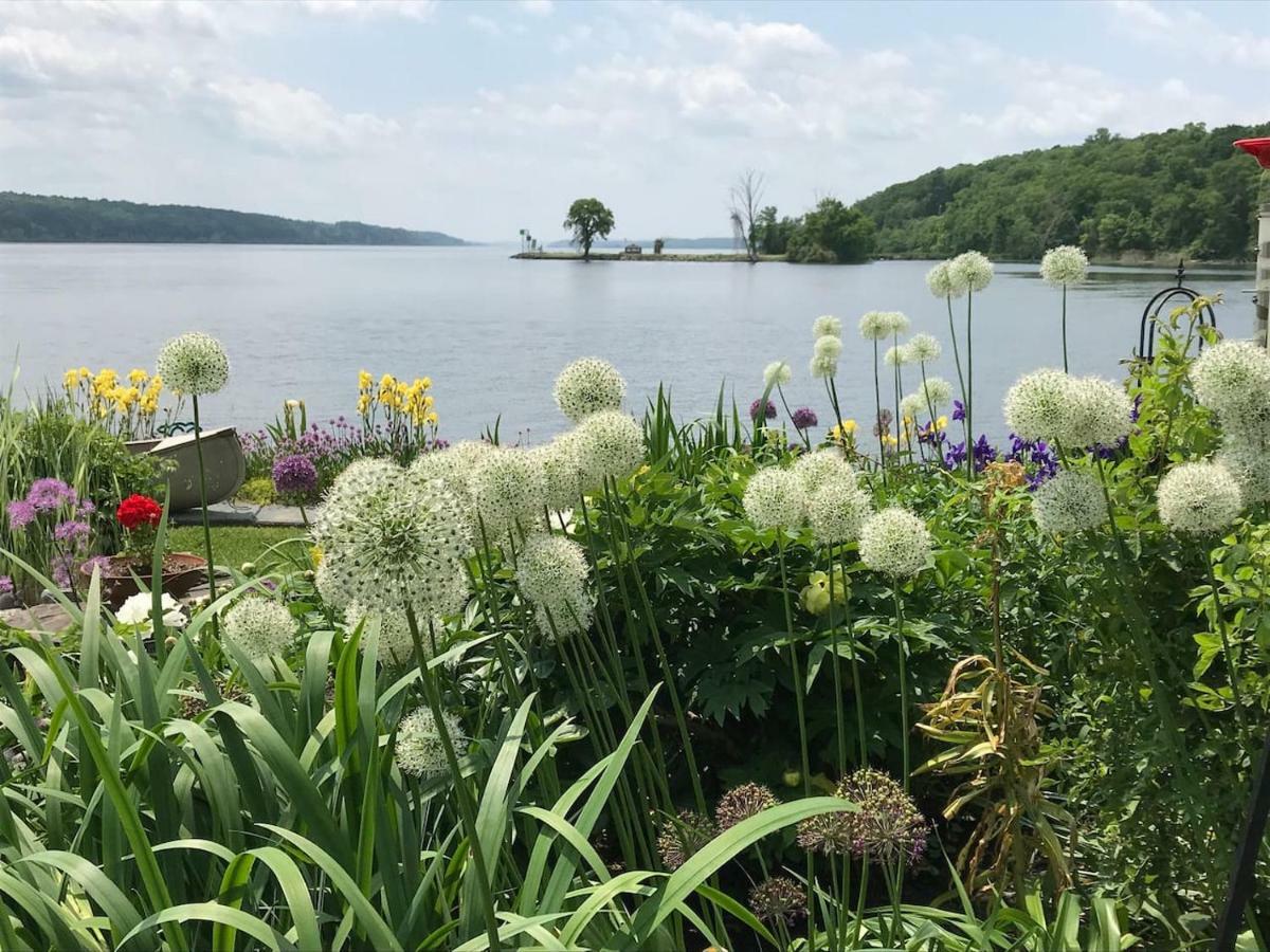 Hudson Riverfront Home Catskill Extérieur photo
